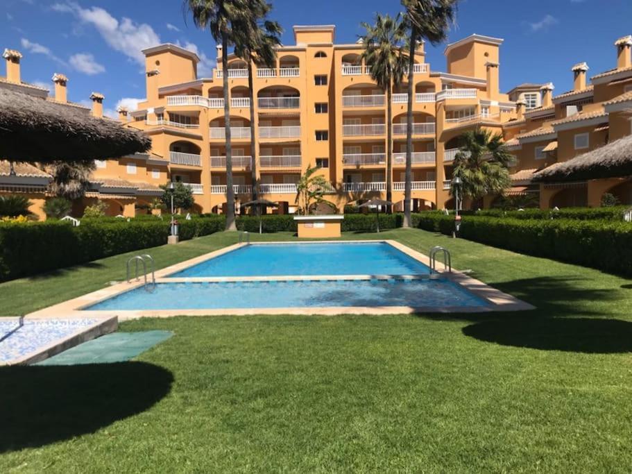Junto A La Playa De El Perello Holiday home